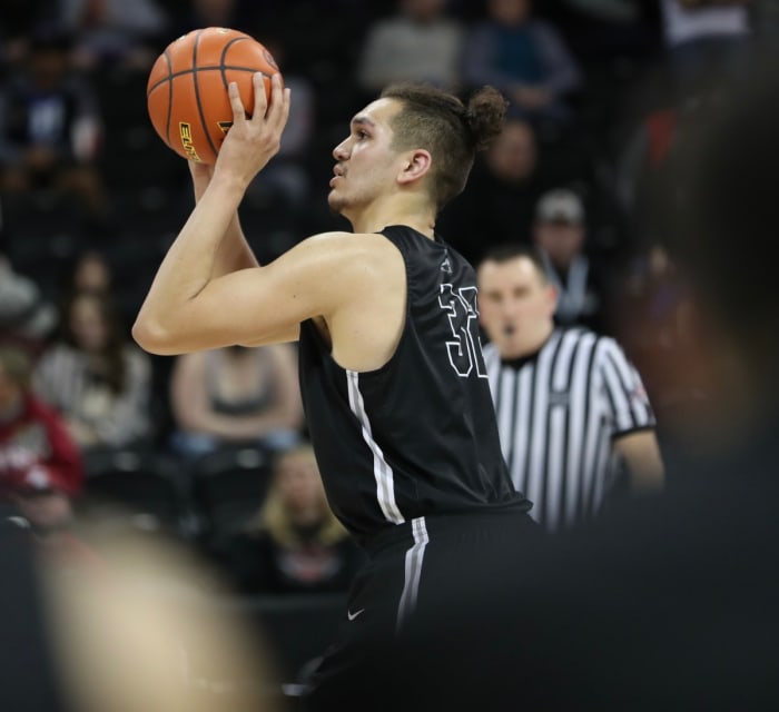 2022-03-04 at 3.51.23 AMstate-spokane-arena-1b-2b-basketball 50